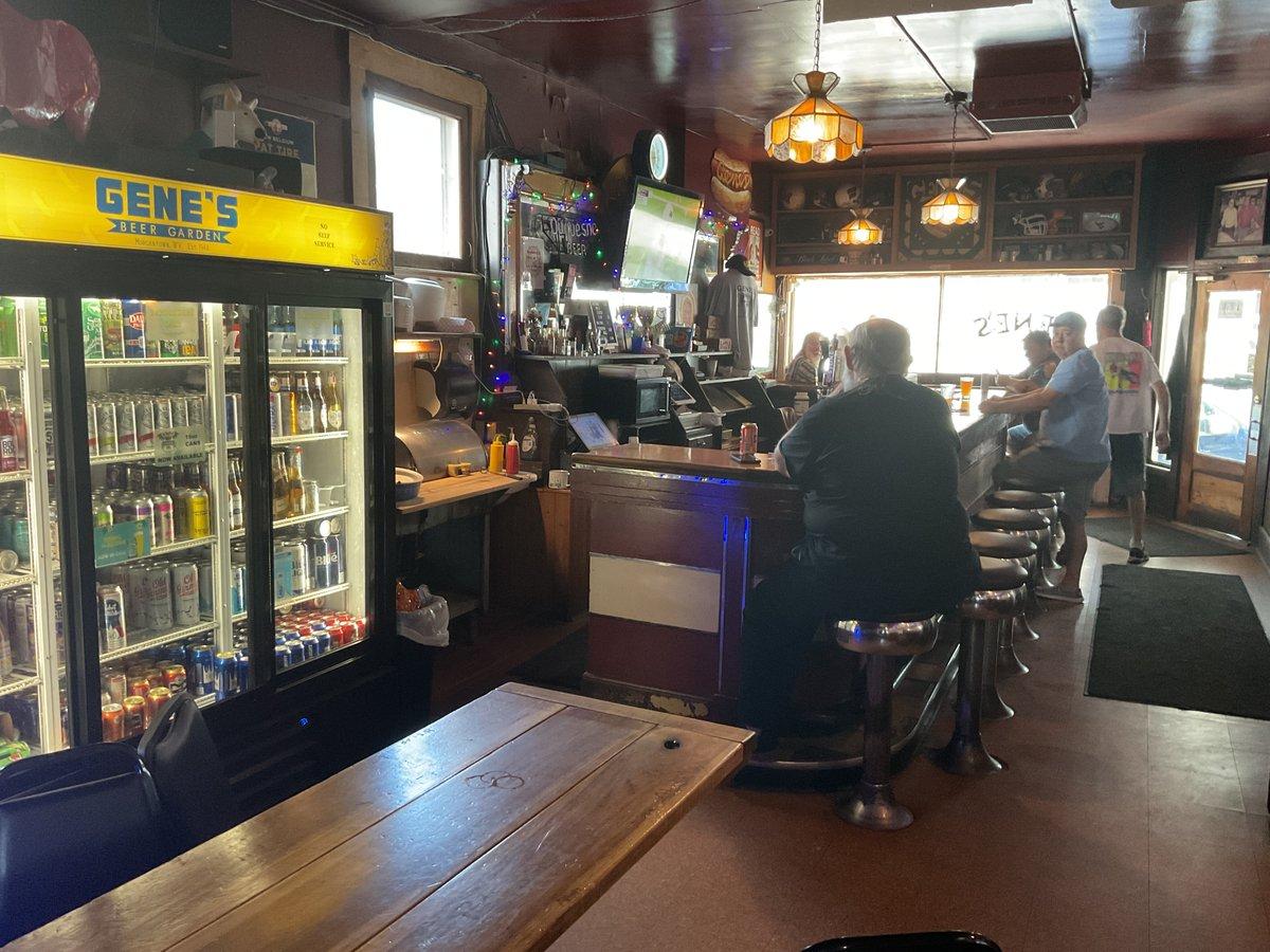Genes Beer Garden